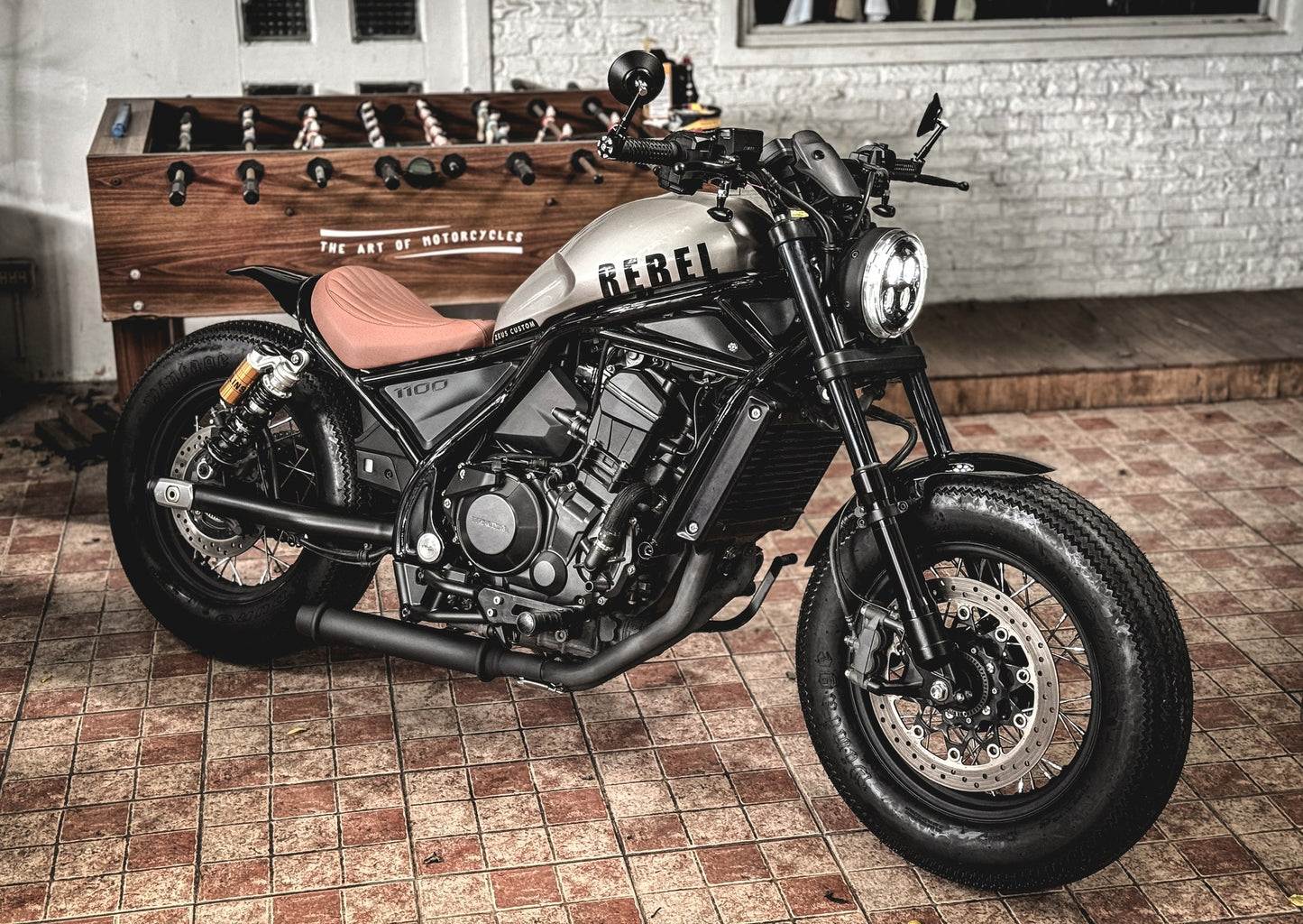 ZEUS CUSTOM Rebel 1100 Seat