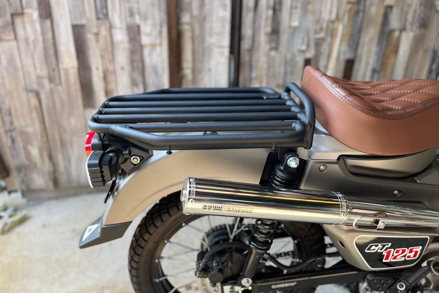 GANESHA+ GC-CT002A3 CT125 Aluminum long carrier Ver.3 (JA65, JA55) Lightweight by 1.38kg compared to the stock