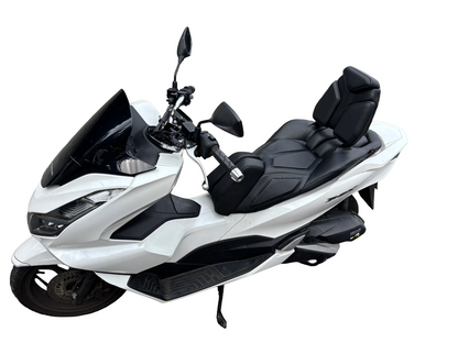 Siège exécutif avec dossier ZEN | Honda PCX PCX-005