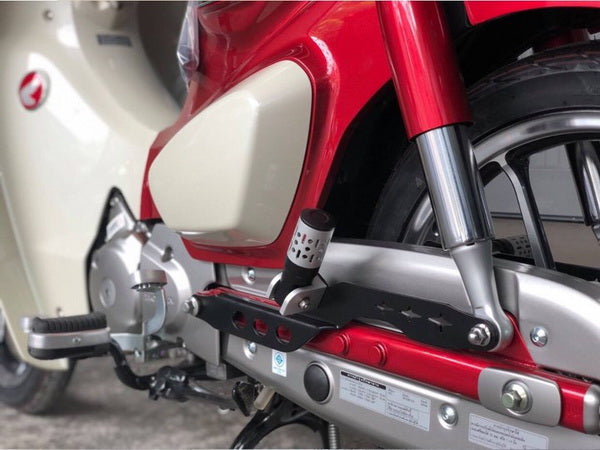 BR-c490 Rear footrest for C125