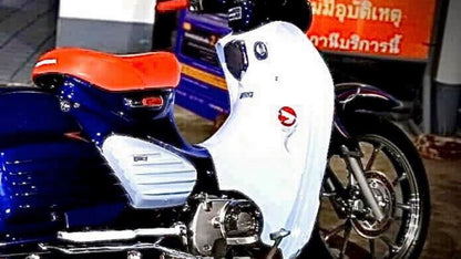 BR-c496 Side Cover for C125