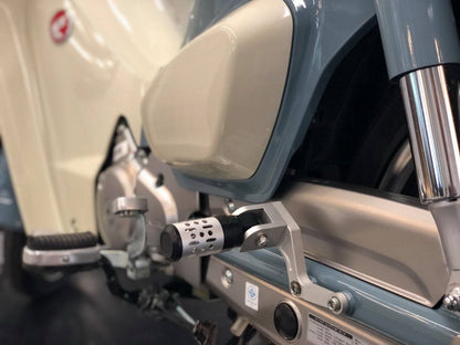 BR-c560 Rear Footrest for CT125 C125