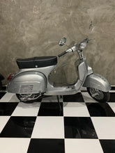 Load image into Gallery viewer, Vespa Sprint

