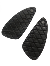 Load image into Gallery viewer, RE00059ROYAL ENFIELD-GT650-Tank Rubber Pad
