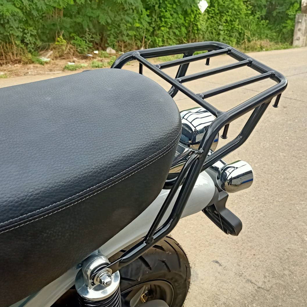 BRC-C611 Rear carrier DAX125 (shipping included)
