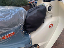 Load image into Gallery viewer, BRC-C492-Center Carrier and bag for HONDA C125 bag center carrier (shipping fee included)
